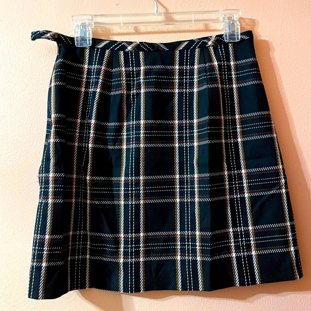 BANANA REPUBLIC PLAID SKIRT - Size 0